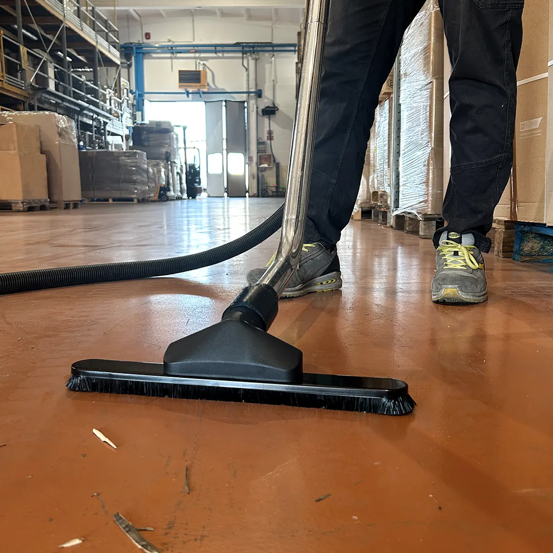 Industrie-Bodenbürste für große Flächen