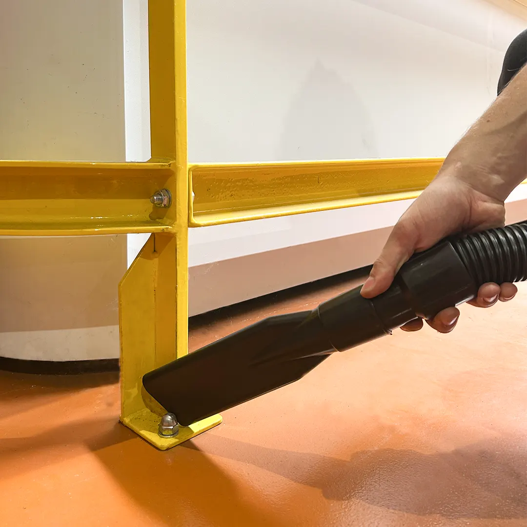 Saugdüse für Ecken und schwer erreichbare Bereiche